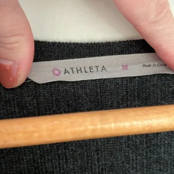 Athleta Chill‎ Chaser Merino Wool Blend Cardigan | Medium - Picture 4 of 8